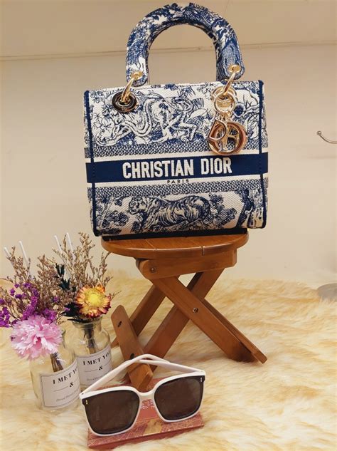 preloved dior bag|dior handbags official website.